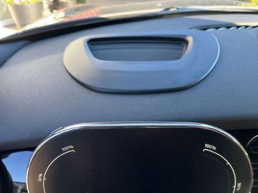 Mini Electric Cooper SE — photo 17