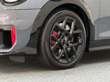 Mini Cabrio John Cooper Works — photo 10