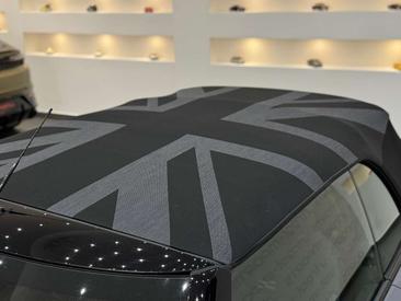 Mini Cabrio John Cooper Works — photo 12