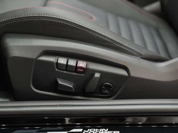 Mini Cabrio John Cooper Works — photo 21