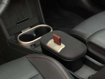 Mini Cabrio John Cooper Works — photo 22
