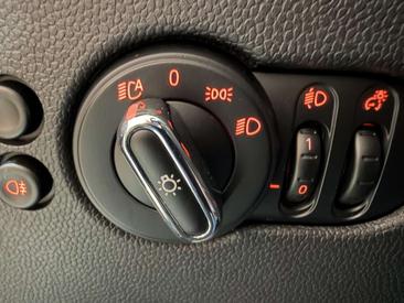 Mini Cabrio COOPER — photo 19
