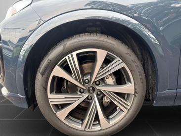 Audi Q6 SUV E-tron E-tron Quattro — photo 8