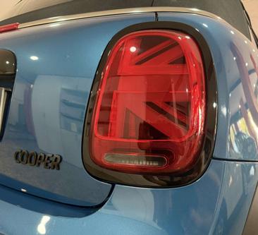 Mini Cabrio COOPER — photo 25