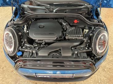 Mini Cabrio COOPER — photo 26