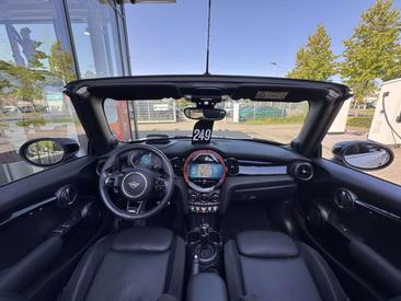 Mini Cabrio JCW Cooper S — photo 2