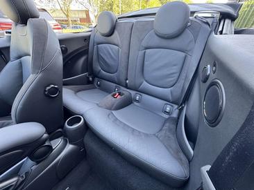 Mini Cabrio JCW Cooper S — photo 9