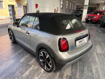 Mini Cabrio COOPER — photo 6