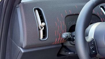 Mini Countryman JCW Cooper D — photo 11