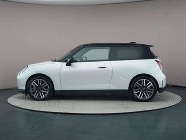Mini Hatch Classic Cooper SE — photo 7