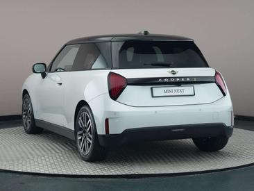 Mini Hatch Classic Cooper SE — photo 10