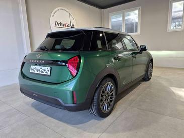 Mini Cooper — photo 5