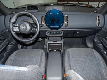 Mini Countryman Essential Cooper E — photo 2