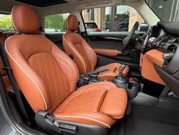 Mini Cooper S — photo 14