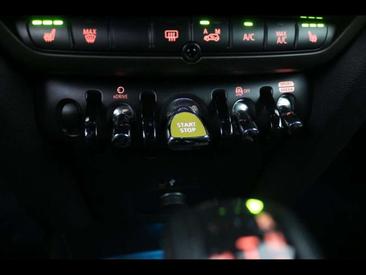 Mini Countryman COOPER SE — photo 23
