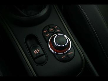Mini Countryman COOPER SE — photo 25