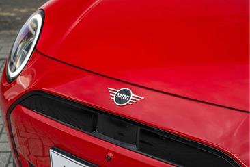 Mini Hatch Classic Cooper E — photo 6