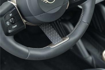 Mini Hatch Classic Cooper E — photo 29