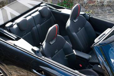 Mini Cabrio JCW Cooper — photo 10