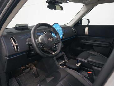 Mini Countryman COOPER SE — photo 21