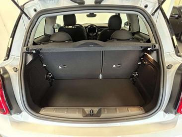 Mini Electric Cooper SE — photo 7