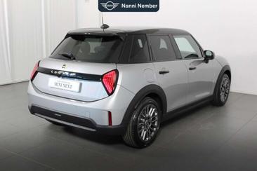 Mini 5 Portes Classic Cooper — photo 3