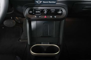 Mini 5 Portes Classic Cooper — photo 12
