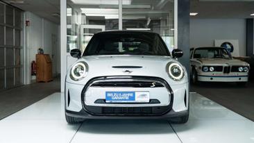 Mini Electric Classic Cooper SE — photo 3