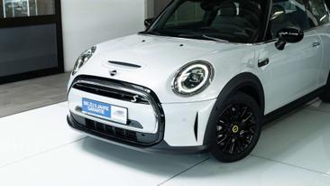 Mini Electric Classic Cooper SE — photo 4