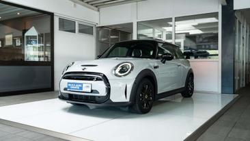 Mini Electric Classic Cooper SE — photo 7