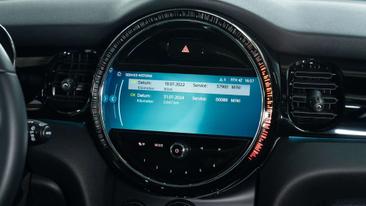 Mini Electric Classic Cooper SE — photo 31