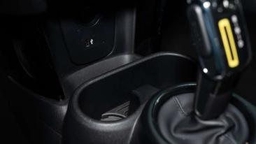 Mini Electric Classic Cooper SE — photo 33