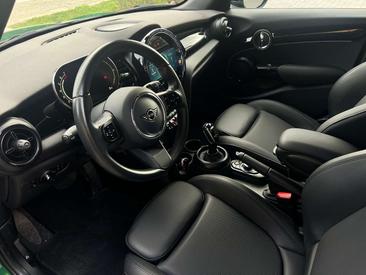 Mini Cooper — photo 6