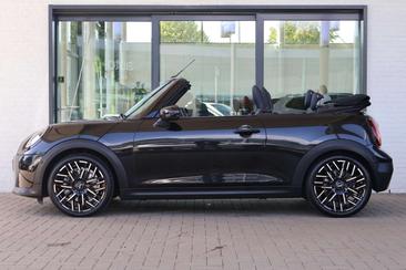 Mini Cabrio Favoured Cooper — photo 4