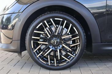 Mini Cabrio Favoured Cooper — photo 8