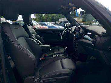 Mini Hatch Classic Cooper S — photo 11