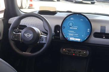 Mini Cabrio Favoured Cooper — photo 12