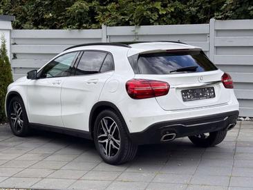 Mercedes GLA 220 — photo 9