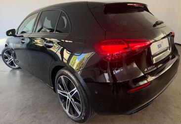 Mercedes Classe A 180 Night Edition — photo 10