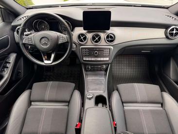 Mercedes GLA 220 — photo 17