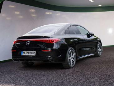 Mercedes CLA 180 AMG Line — photo 2