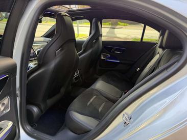 Mercedes Classe C63 AMG 63 — photo 23