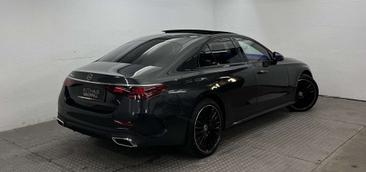 Mercedes Classe E 300 Night Edition — photo 3