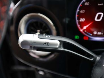 Mercedes CLA 180 AMG Line — photo 27