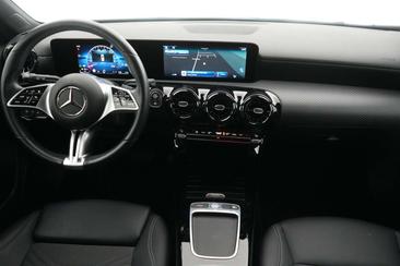 Mercedes Classe A 180 AMG Line — photo 15