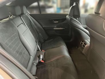Mercedes Classe C 180 Night Edition — photo 10