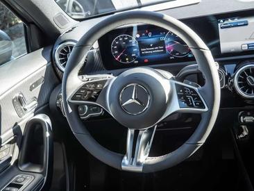 Mercedes Classe A 180 Premium Plus — photo 6