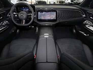 Mercedes Classe E 220 AMG-Line — photo 7