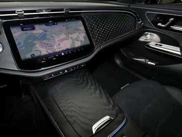 Mercedes Classe E 220 AMG-Line — photo 8