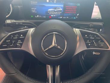Mercedes Classe A 180 PROGRESSIVE — photo 11
